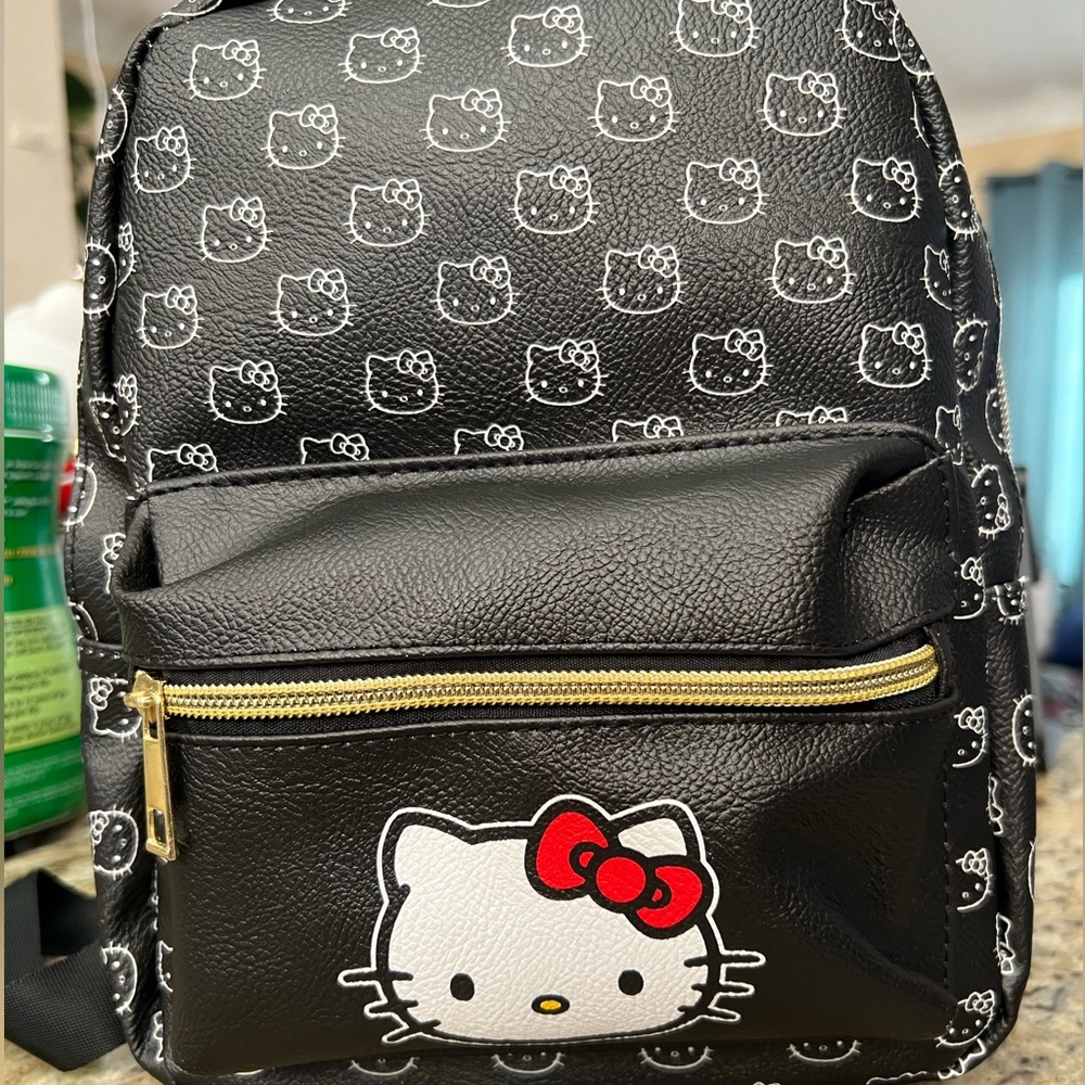 HELLO KITTY Mini Backpack - Picture 4 of 7